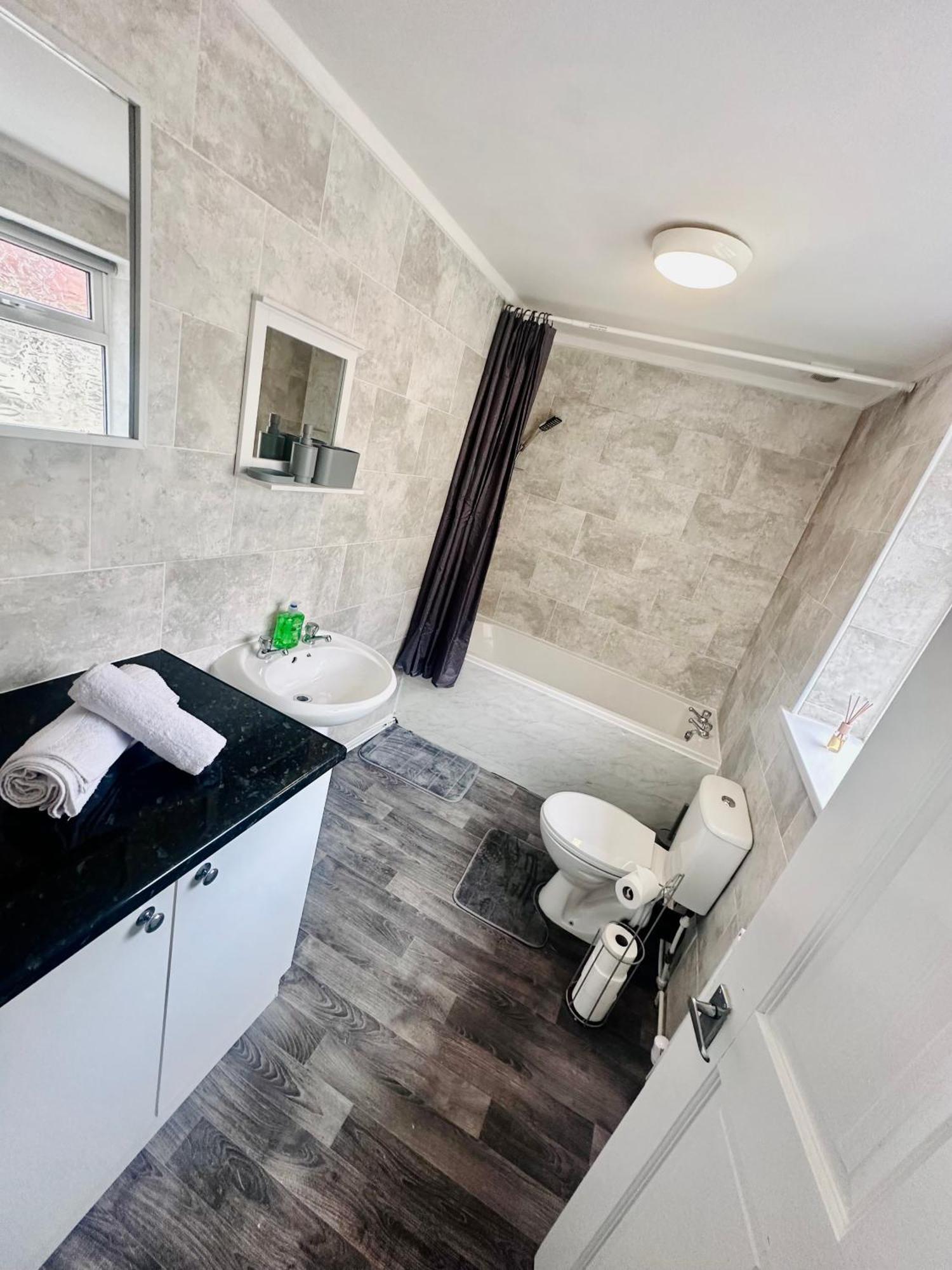 Gifford St Retreat 3Br Entire Home Middlesbrough Zewnętrze zdjęcie